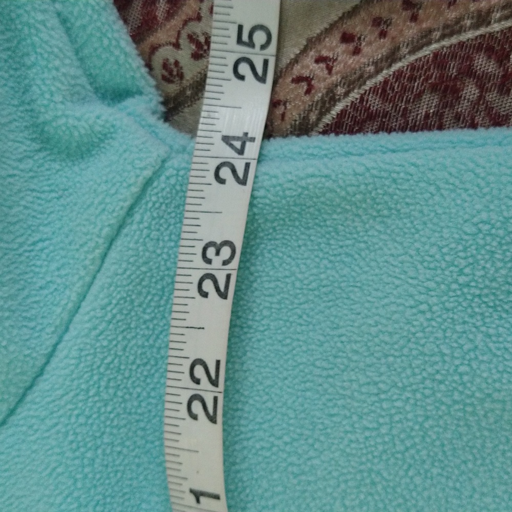 Size L Alia fleece embroidered warm winter sweater - Picture 9 of 12